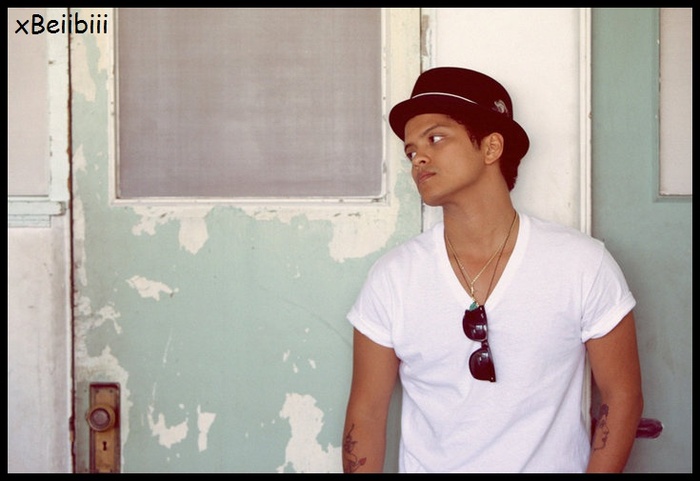 > Bruno Mars :x <