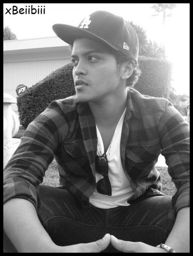 > Bruno Mars :x < - xX Bruno Mars - Peter Xx