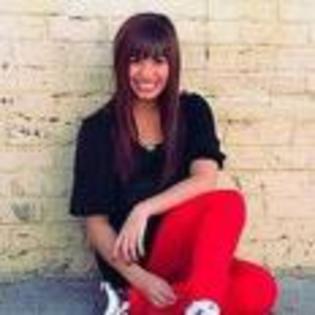 alo brenda,vii azi sa-l cunosti pe boyfriend al meu