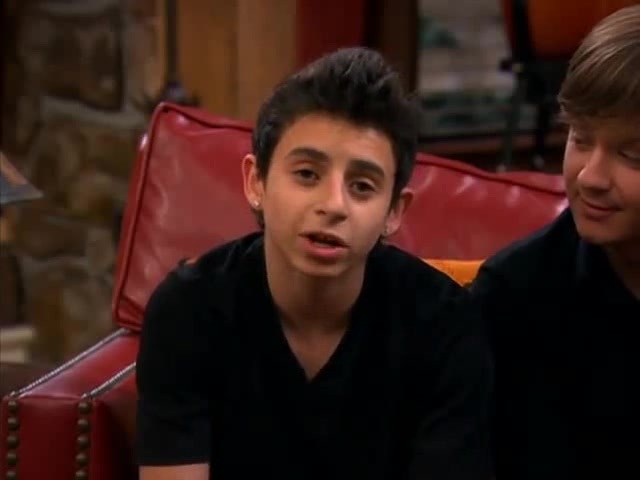 HMF- Cast Goodbyes 043