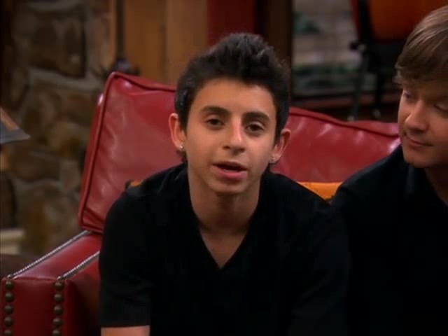 HMF- Cast Goodbyes 054