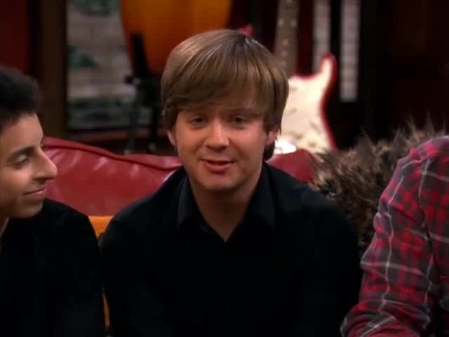 HMF- Cast Goodbyes 087