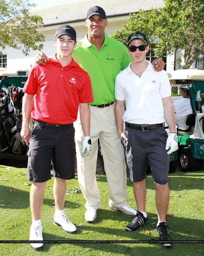 Nick-Kevin-Jonas-Golfing-Guys-nick-jonas-19767743-2000-2500 - Kevin and Nick Jonas G G -Golfing GuyZ