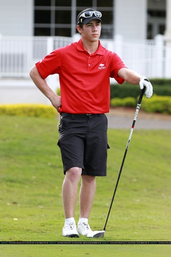 Nick-Kevin-Jonas-Golfing-Guys-nick-jonas-19768043-1666-2500