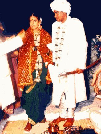 ajay devgan and kajol wedding photos - Kajol Mukherjee Wedding