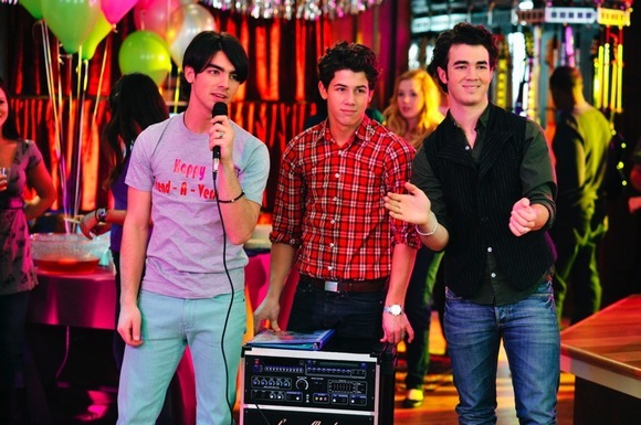 jonas-944541l-imagine