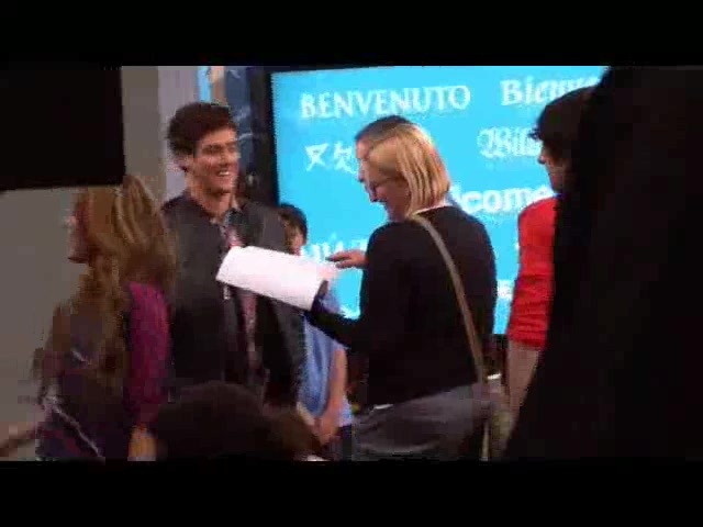 HMF- From Auditions To Wrap - The Cast Looks Back 321