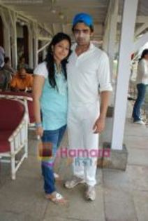 thumb_Mohit%20Malik%20and%20Addite%20Shirwaikar%20at%20Boxy%20Boys%20cricket%20match%20in%20Bombay%2