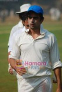 thumb_Mohit%20Malik%20at%20Boxy%20Boys%20cricket%20match%20in%20Bombay%20Gymkhana%20on%2013th%20Dece