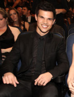 taylor lautner