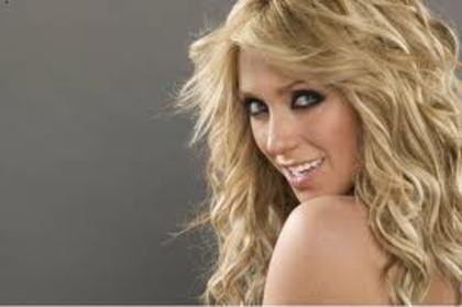 images - Anahi