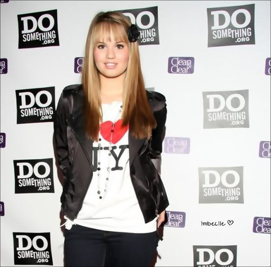 29763540_KGAFLBFJG - debby ryan