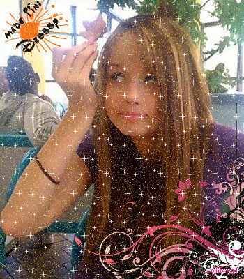 29763544_LPHSMGNAF - debby ryan