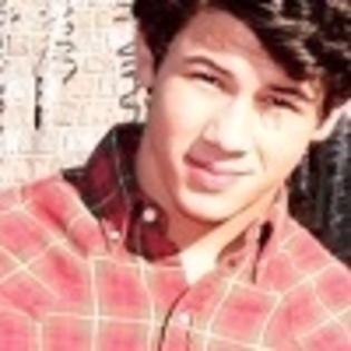 Nick-Icons-nick-jonas-18101878-100-100 - 2010-2011 Icons