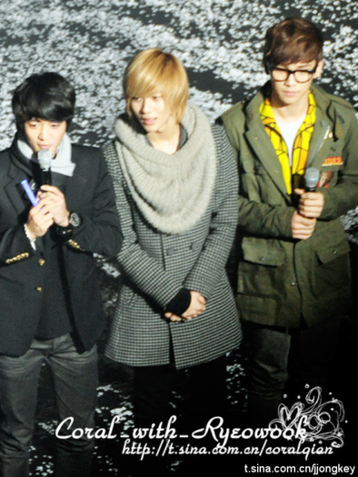 tumblr_lgnwih7QZz1qbg9e2o1_500