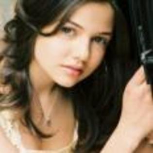 Danielle-Campbell-1272241082 - danniela camppele