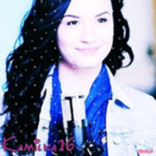 27771206_ZGQOMGJNG - glitter demi lovato