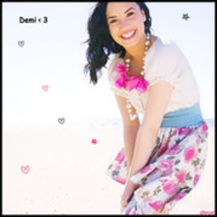 28377312_FKPCUJWYC - glitter demi lovato