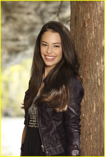 chloe-bridges-nick-jonas-cr2-08 - Camp Rock 2 stills