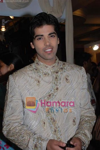 normal_Kinshuk Mahajan at the Inauguration of Star Parivaar Asia Wedding Fair in J W Mariott on 3rd 