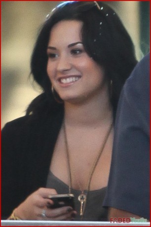 spl254982_002 - Flawless Demi Leaving Lala Land