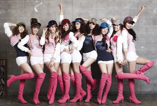 16331_205808783566_205806848566_3006027_5579910_n - y---SNSD---y