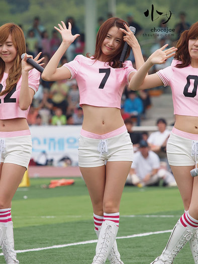 28810_129757547036540_100000068861473_348877_89236_n - y---SNSD---y