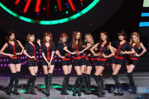 73530_173409176002965_100000016513727_584316_4089803_n - y---SNSD---y