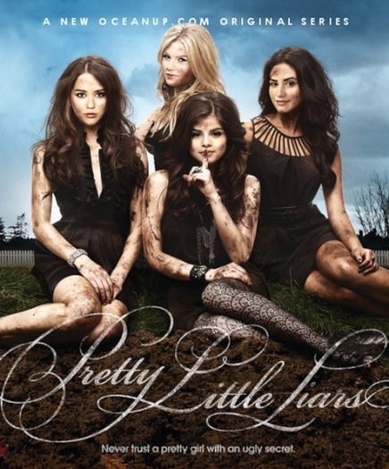 pretty-little-liars-taylor-selena-demi-miley-selena-gomez-16931966-500-602