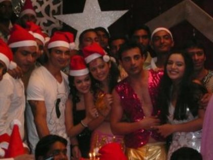 62586_141624855882692_100001055364846_222787_5916683_n - Drashti Dhami Akka Dr Muskaan Chadda