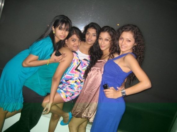 34431_141624399216071_100001055364846_222782_3896151_n - Drashti Dhami Akka Dr Muskaan Chadda