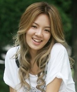 24331299_PUPAPCNGZ - y---SNSD-hyoyeon---y