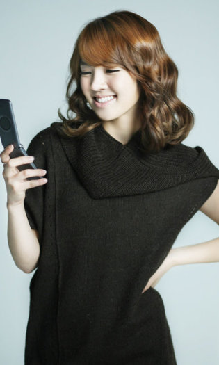 32420348_APAXTQTCD - y---SNSD-hyoyeon---y