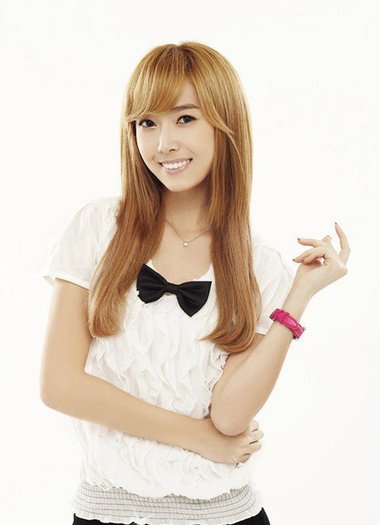 169033_185236728176549_100000706703721_505052_4447111_n - y---SNSD-jessica---y