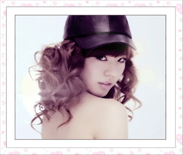 24868_402807205630_377672805630_5583374_6333735_n - y---SNSD-sunny---y