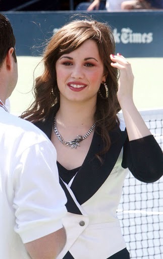 demi-lovato-tennis-8238-14