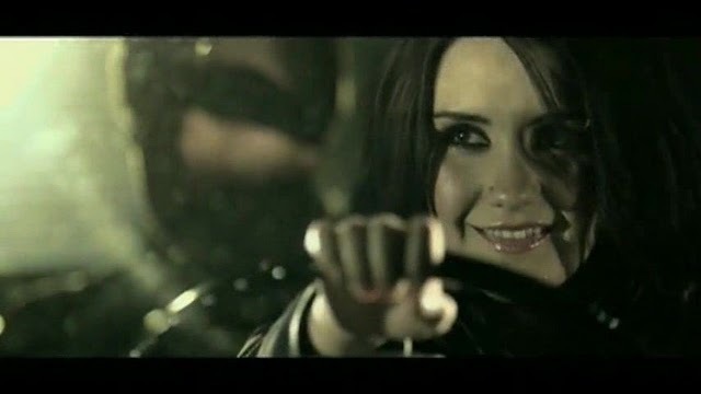 001 - Dulce Maria Inevitable