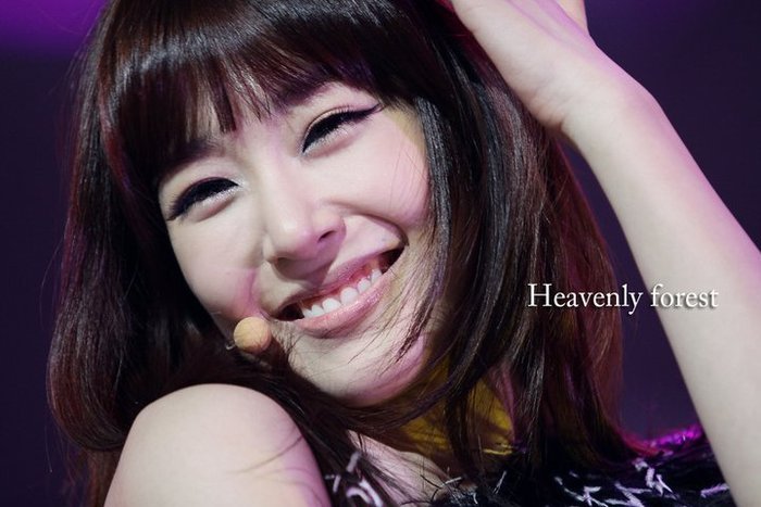 32422312_DHDIPBZYU - y---SNSD-tiffany---y