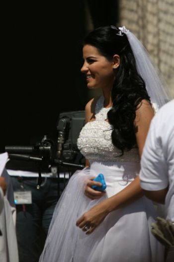marichuy en vestida de novia - Iubire cu chip rebel