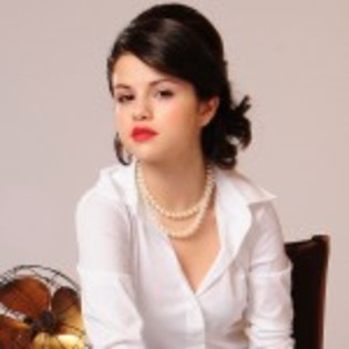 Selena Gomez 03 - Despre Selena Gomez