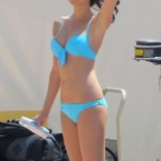Kopie von Selena Gomez in Blue Bikini