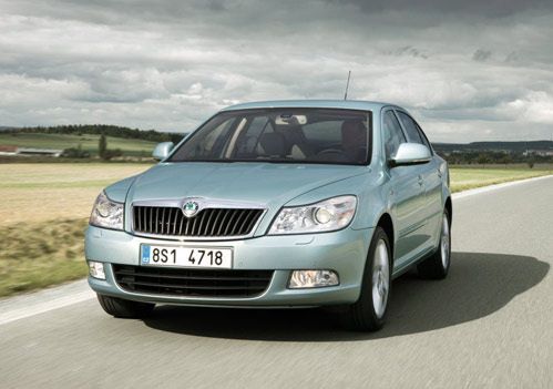 Skoda-Octavia_2009_800x600_wallpaper_06 - poze masini