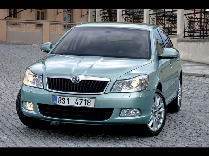 Stiri-Noutati-NOUA-SKODA-OCTAVIA-200812211551151146-large