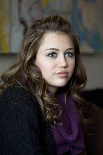 HJRTALAREVTLECGIITR - miley cyrus