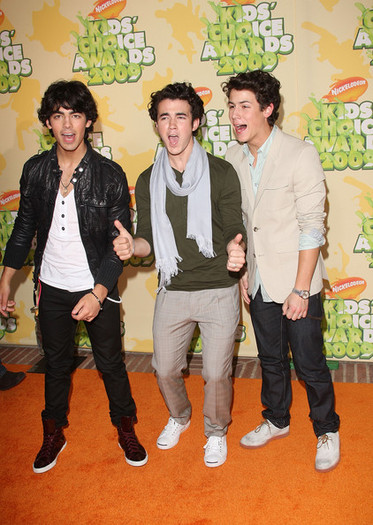 Nickelodeon+22nd+Annual+Kids+Choice+Awards+nUQ64CUoC1sl