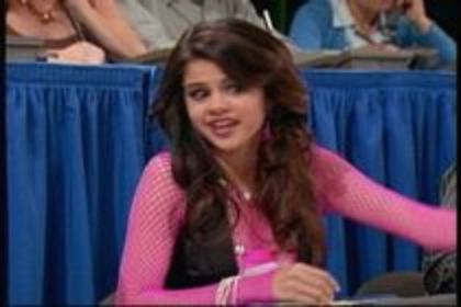 hm2x18_020 - 0 alte poze cu selena gomez 0