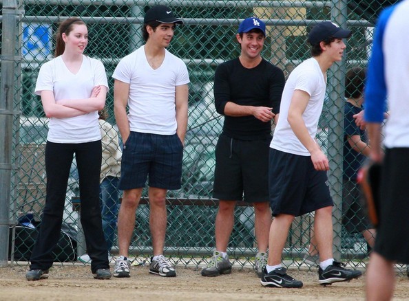 Joe+Jonas+Jonas+Brothers+Playing+Softball+ou4fDi8EUwDl - The Jonas Brothers Playing In A Softball Game