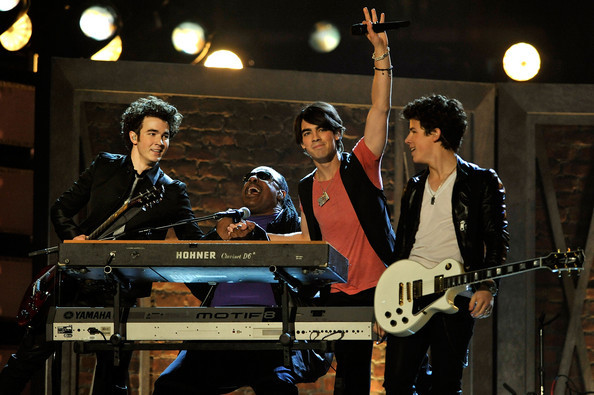 Joe+Jonas+51st+Annual+Grammy+Awards+Show+8IWGFJH2wSXl