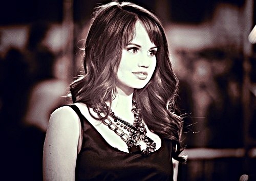 tumblr_lgilbz89nq1qf8g0to1_500