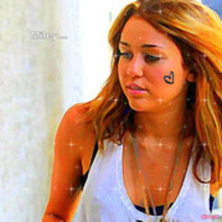 miley cyrus - 00cine este buna